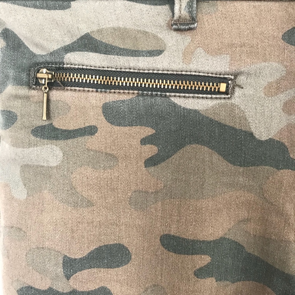 Army pants ! - Picture 2 of 5